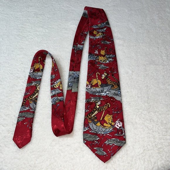 Vintage Disney Winnie The Pooh Tigger Piglet - Umbrella Rain Silk Necktie Italy - Picture 1 of 4